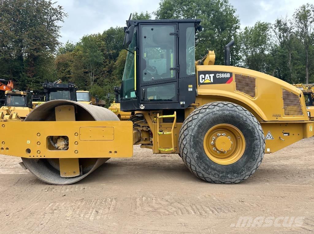 CAT CS 66 B Грунтовые катки