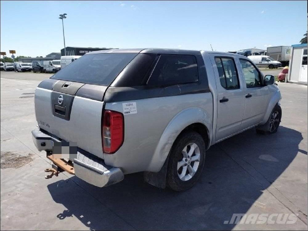 Nissan Navara 1 Бортовые фургоны