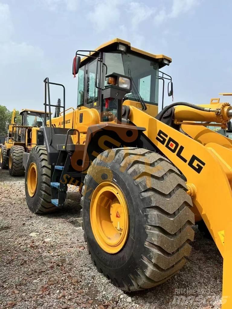 SDLG 956L Фронтальные погрузчики