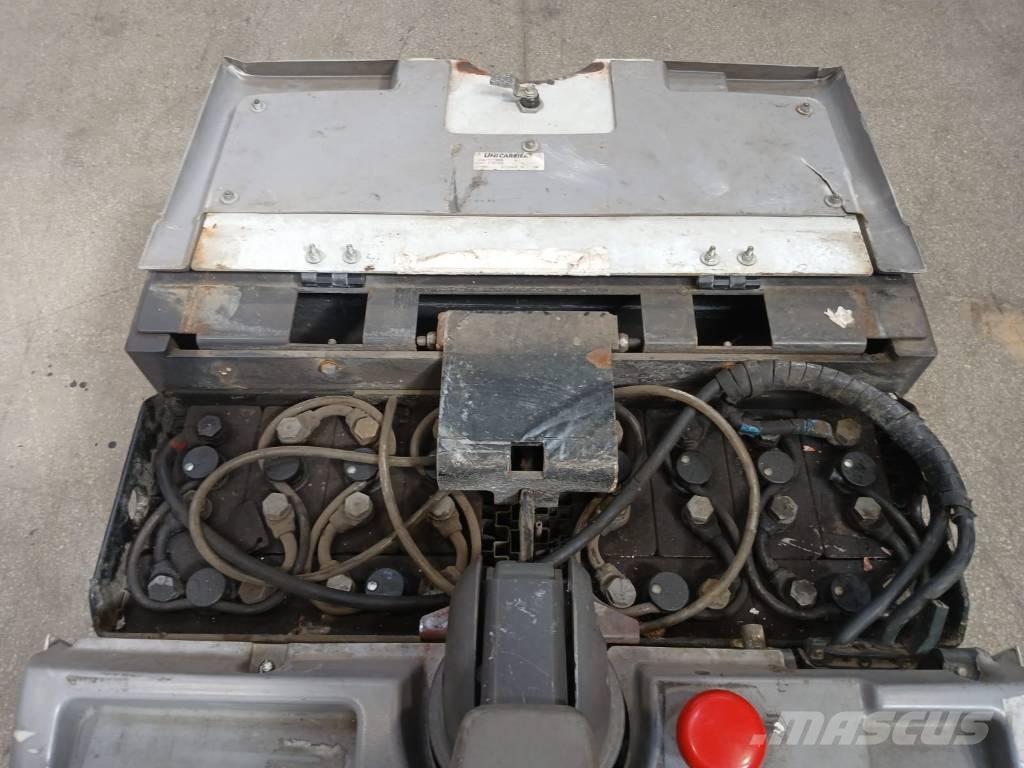 UniCarriers PLP 200 Самоходные электрические тележки