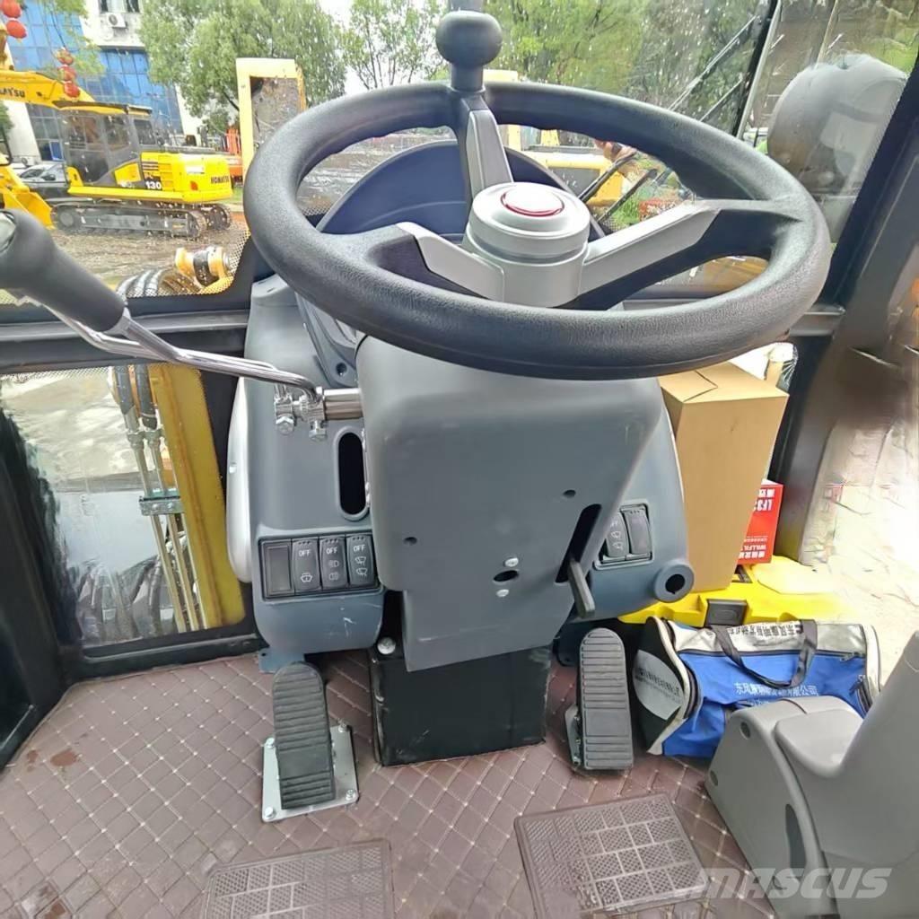 CAT 420 F Экскаваторы-погрузчики
