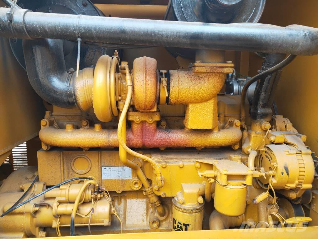 CAT 140K Грейдеры
