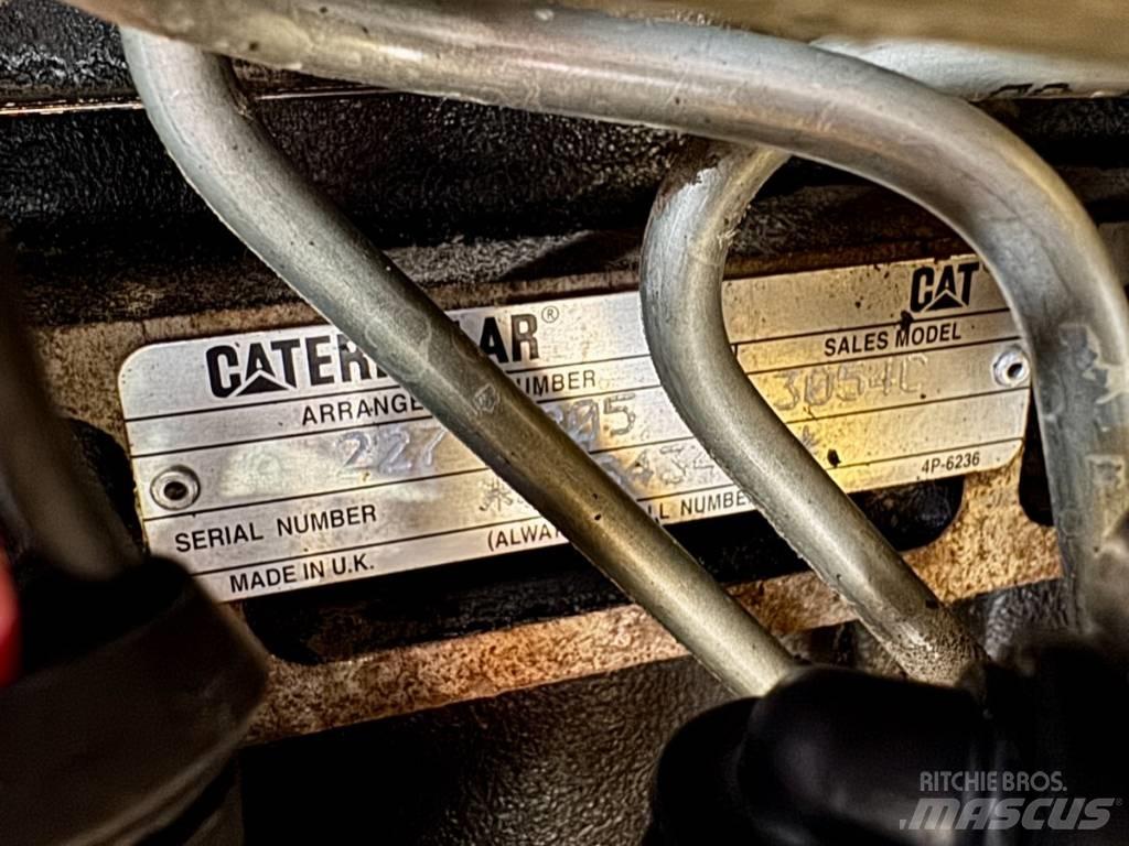 CAT 432 E Экскаваторы-погрузчики