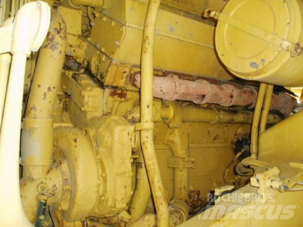 CAT 777 Карьерные самосвалы