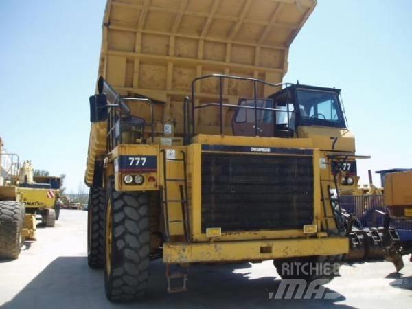 CAT 777 Карьерные самосвалы