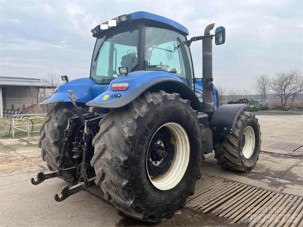 New Holland T8040 Трактора