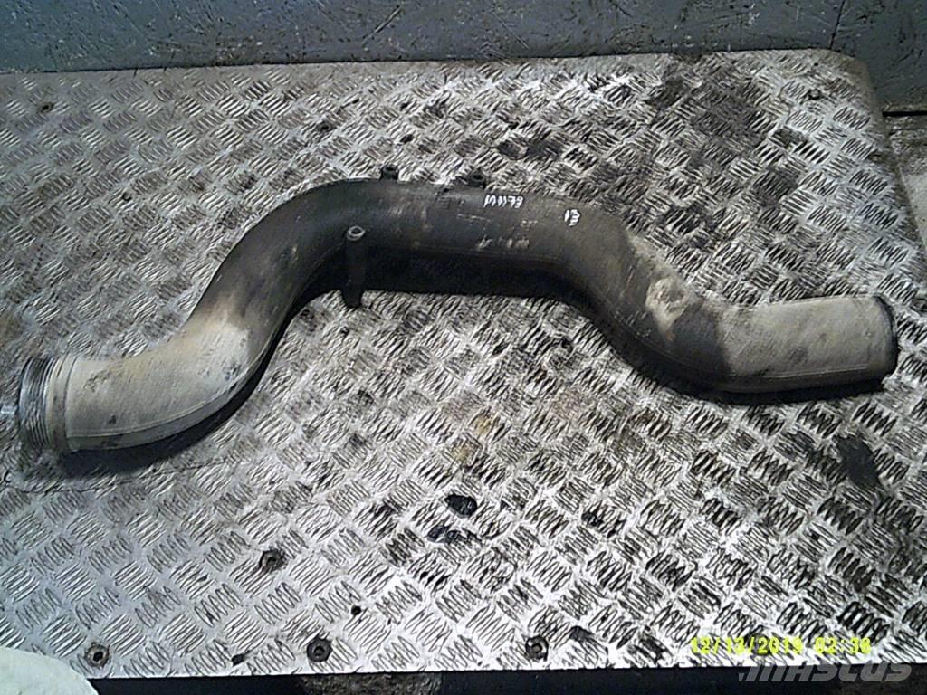 MAN TGA  51094113442 Радиаторы