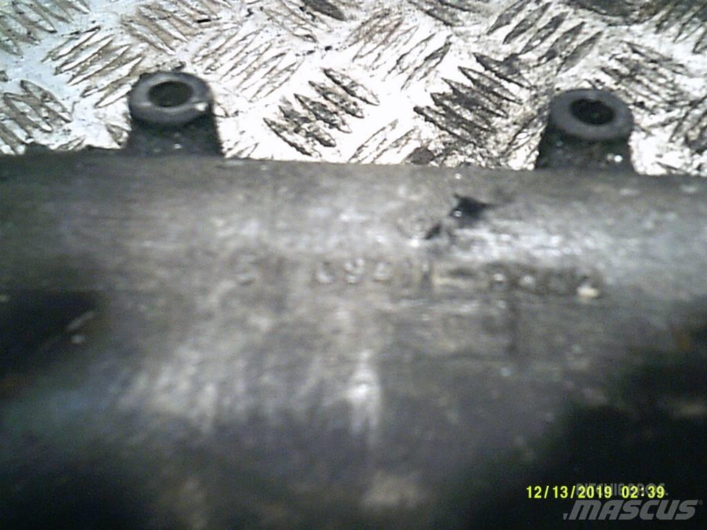 MAN TGA  51094113442 Радиаторы