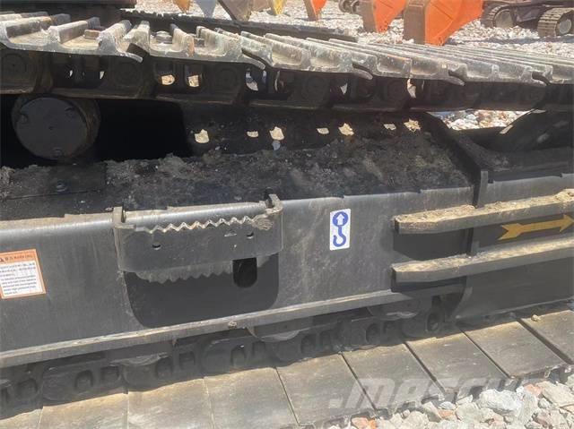 Sany SY215C Гусеничные экскаваторы