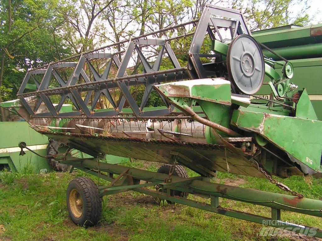 John Deere 2056 Зерноуборочные комбайны