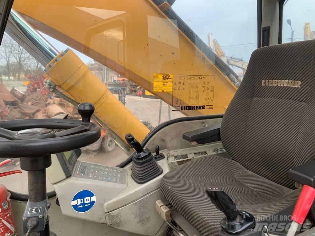 Liebherr A 904 C Колёсные экскаваторы