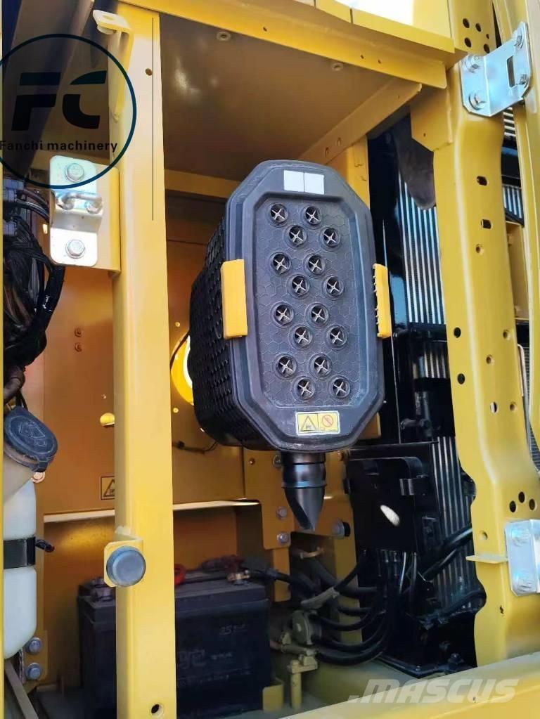 CAT 323 Гусеничные экскаваторы