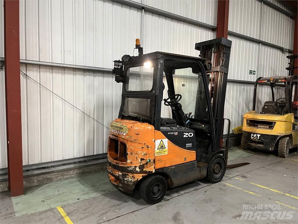 Doosan D20SC-5 Дизельные погрузчики