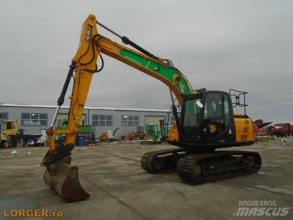 JCB JS 131 LC Гусеничные экскаваторы
