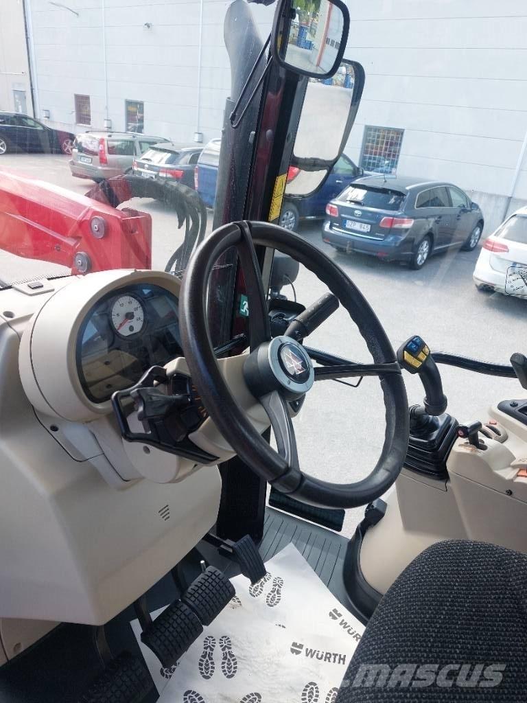 Massey Ferguson 5710 Трактора