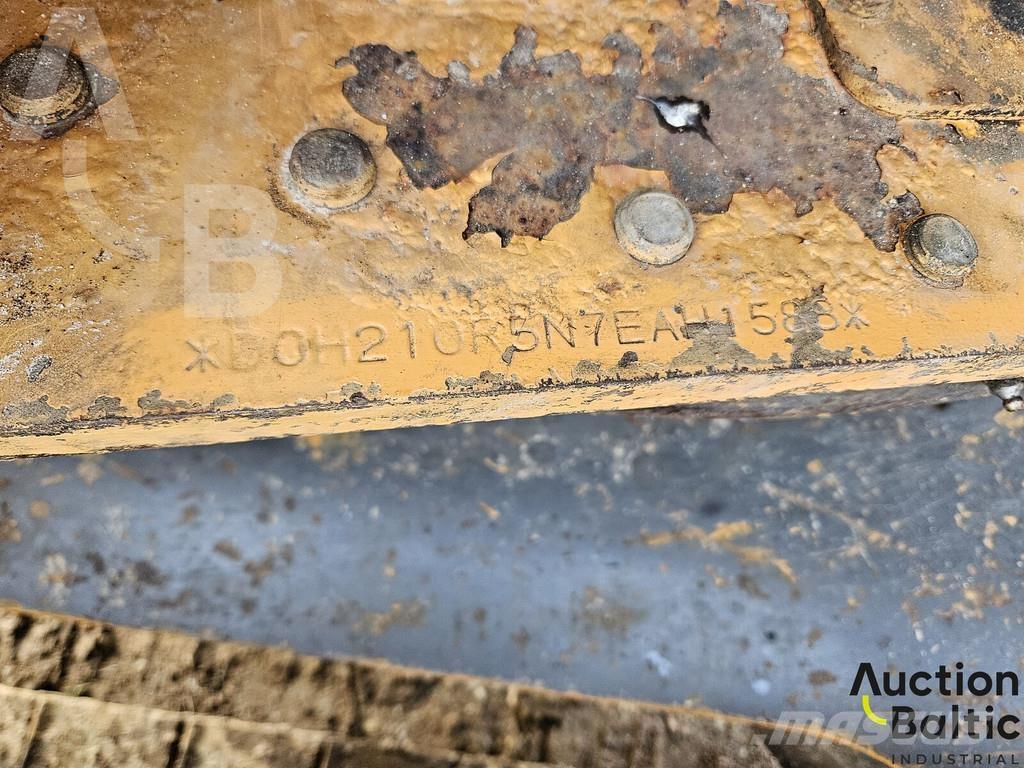 CASE CX 210 B Гусеничные экскаваторы