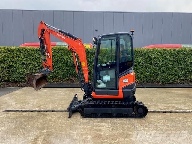CAT 302.7 D CR Мини-экскаваторы