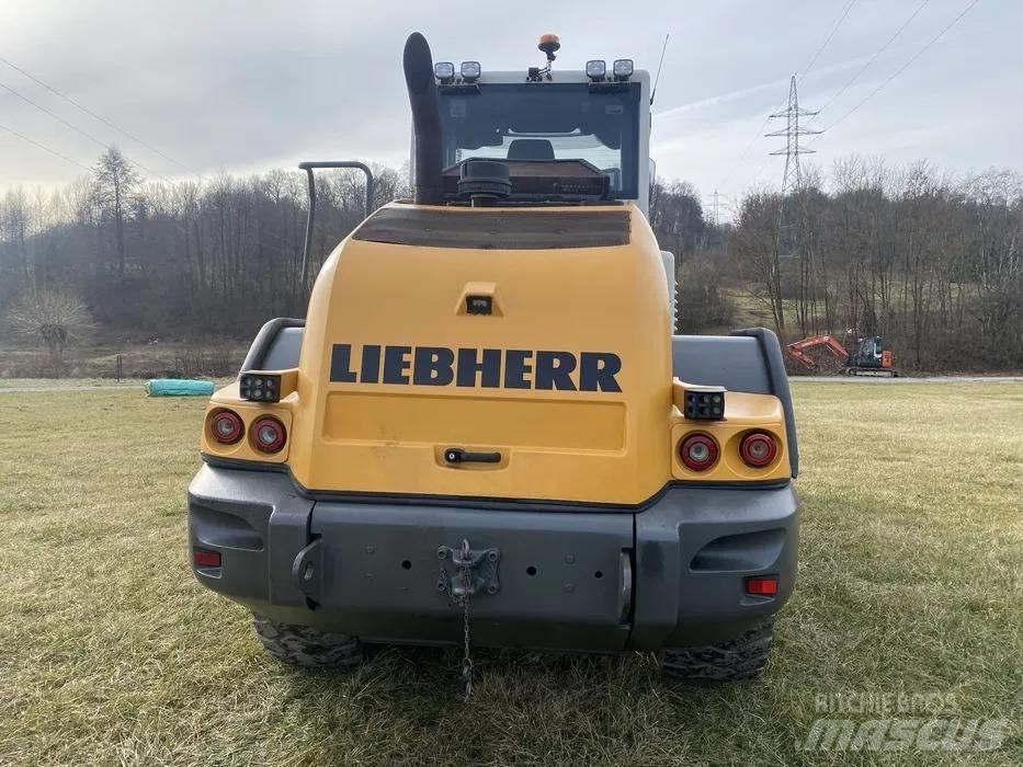 Liebherr L546 Фронтальные погрузчики