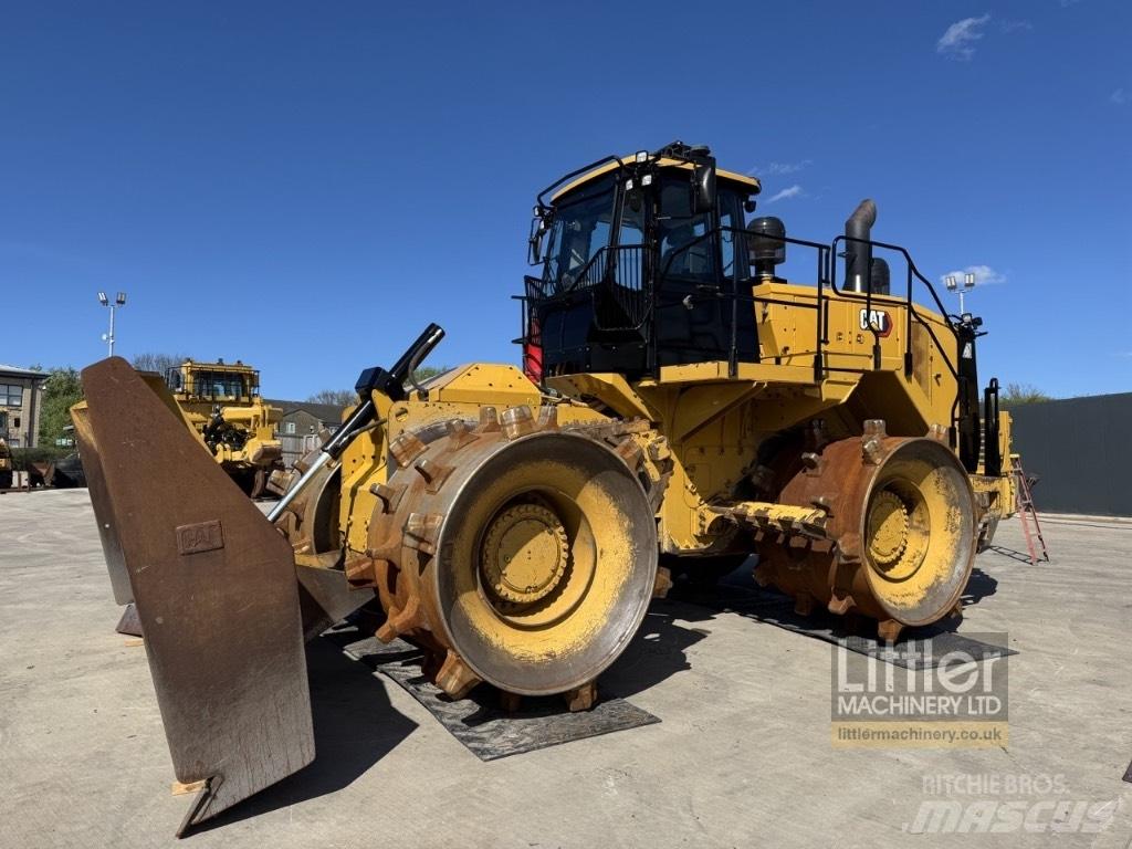 CAT 826 K Уплотнители для закладки отходов