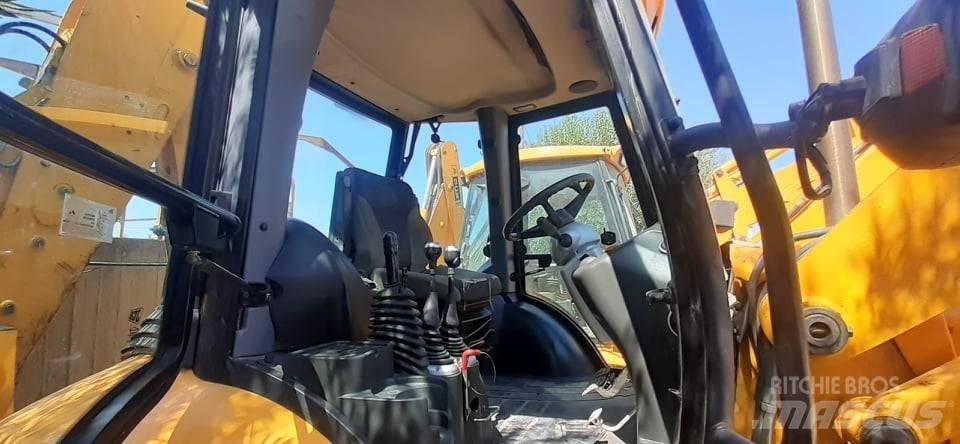 JCB 3 CX SM 4 T Экскаваторы-погрузчики