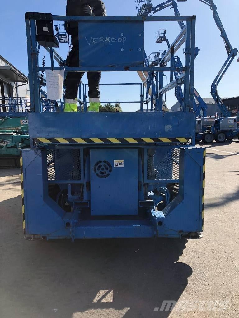 Genie GS 3384 RT Ножничные подъемники
