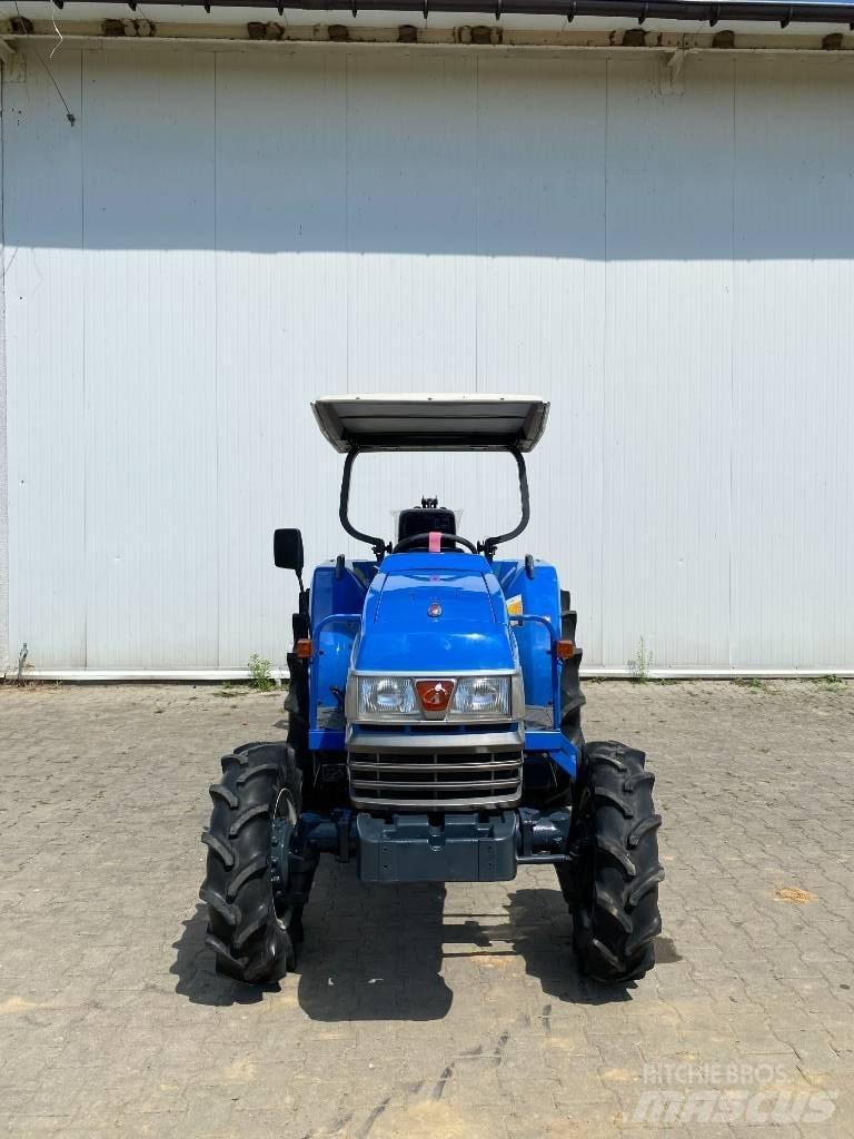 Iseki Geas 33 Коммунальные тракторы