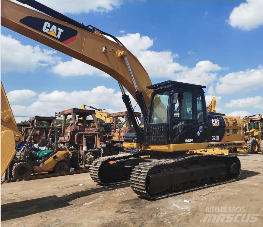 CAT 320 D Гусеничные экскаваторы