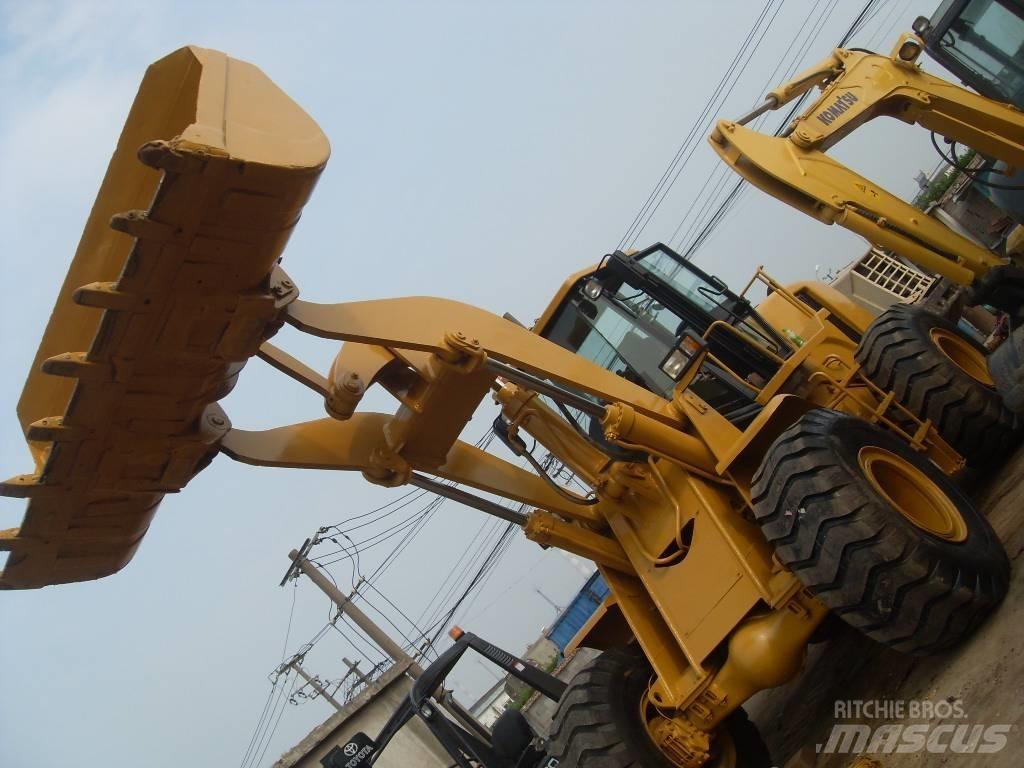CAT 966 G Фронтальные погрузчики