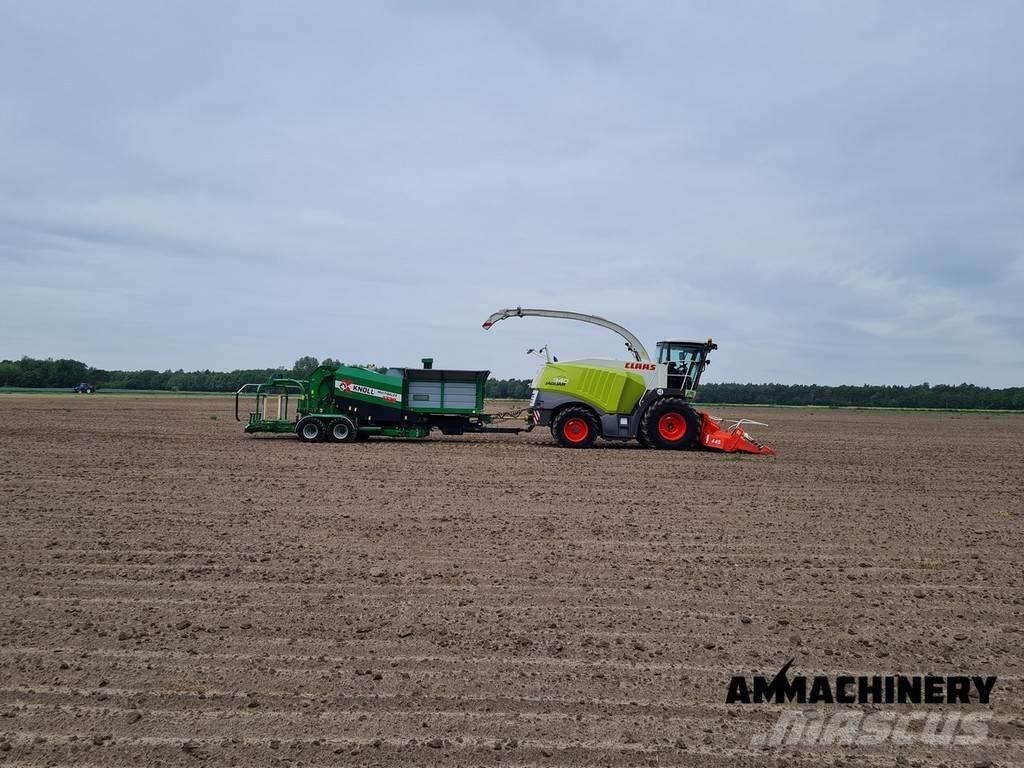 CLAAS Jaguar 940 Самоходные кормоуборочные комбайны
