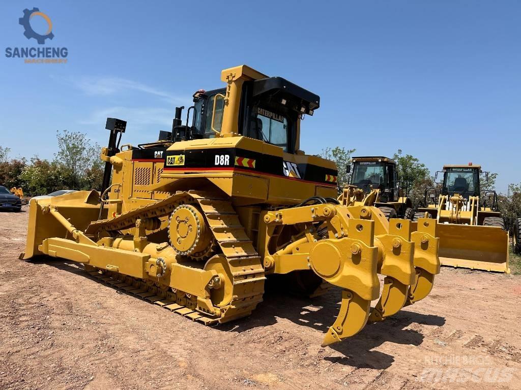 CAT D 8 R Гусеничные бульдозеры