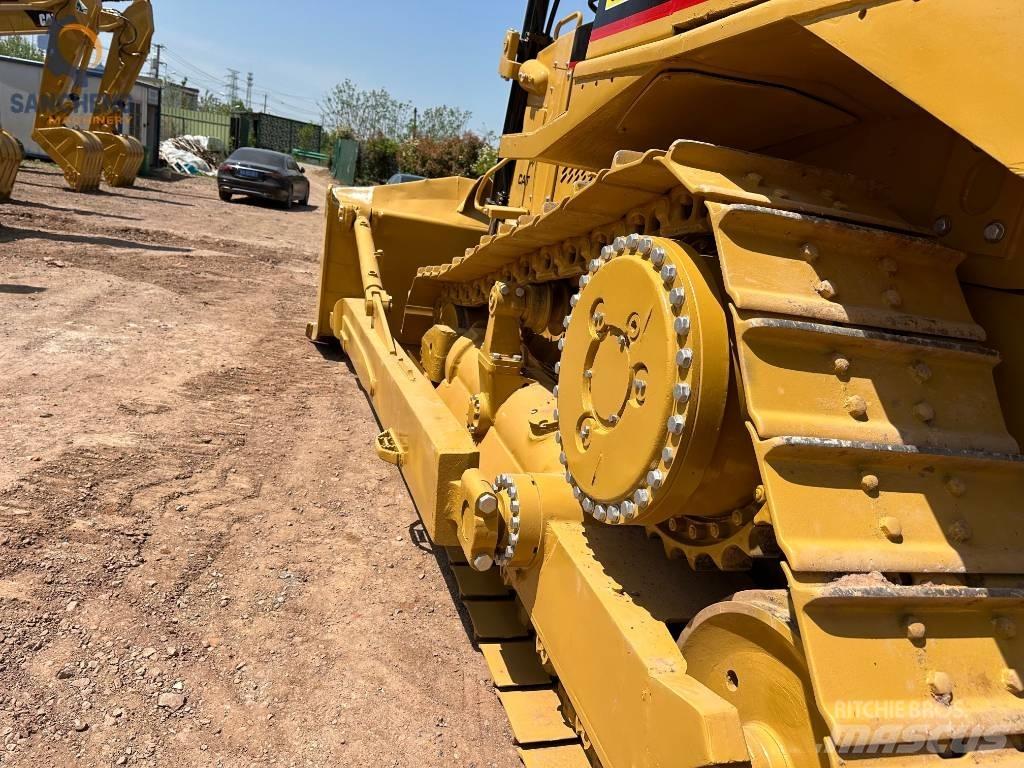 CAT D 8 R Гусеничные бульдозеры