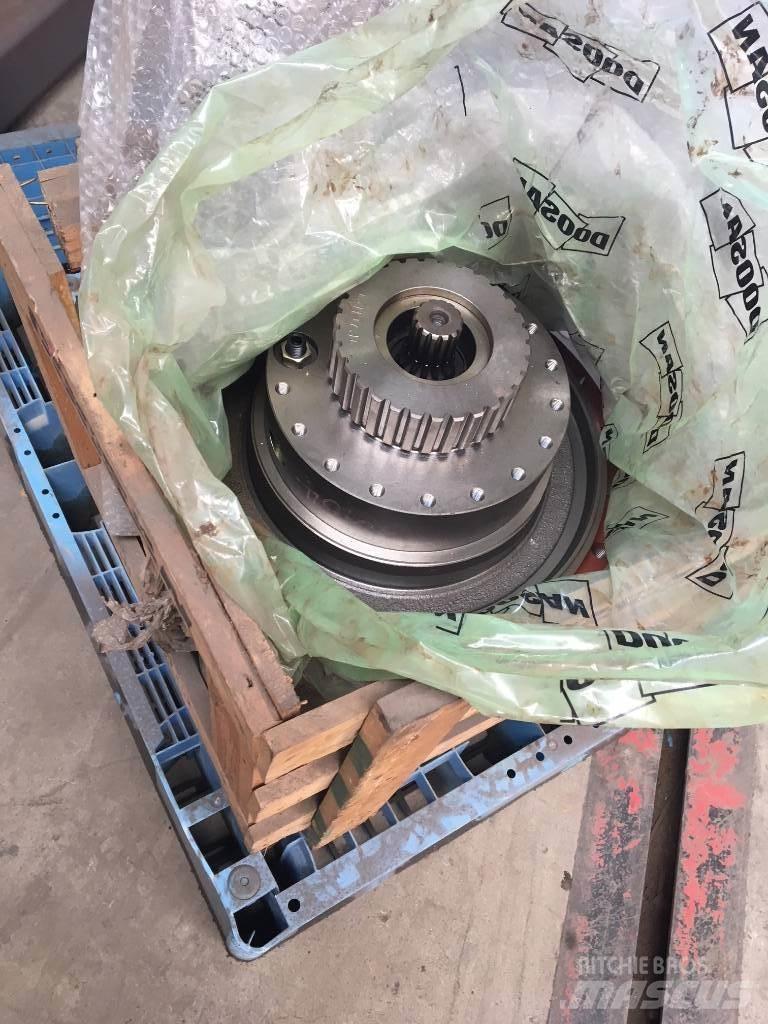 Doosan DX 300 Гусеничные экскаваторы