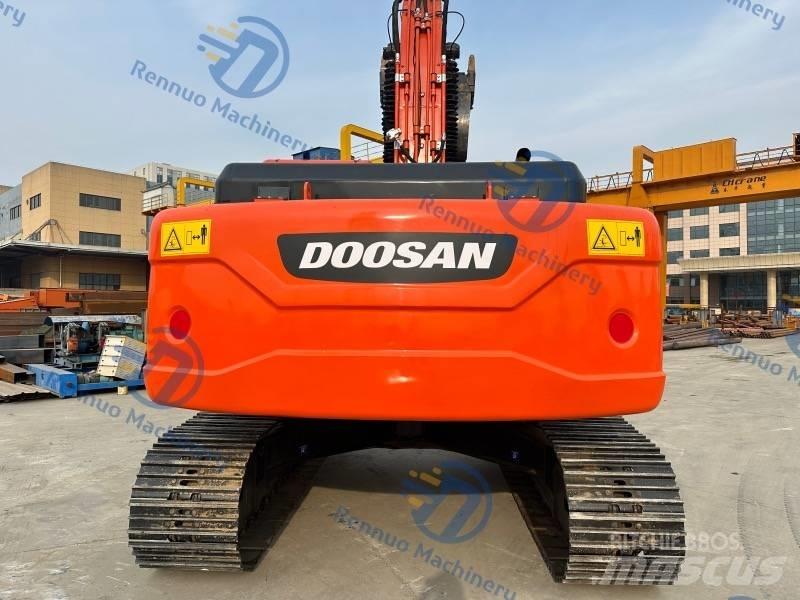 Doosan DX 225 LC-9C Гусеничные экскаваторы