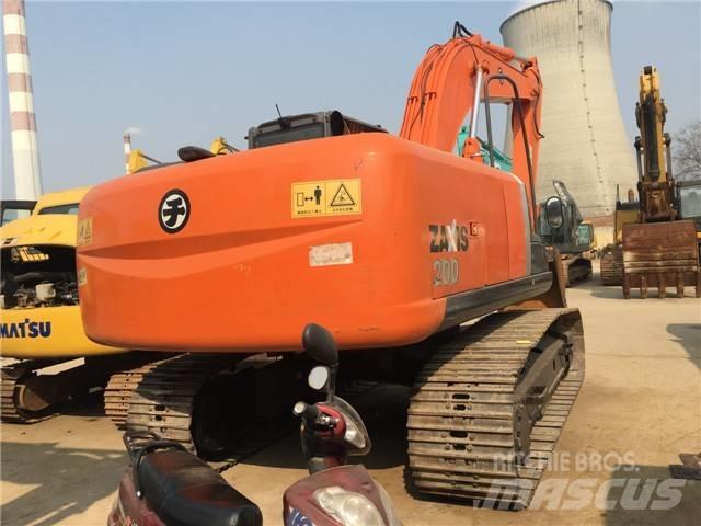 Hitachi ZX 200-3 Гусеничные экскаваторы