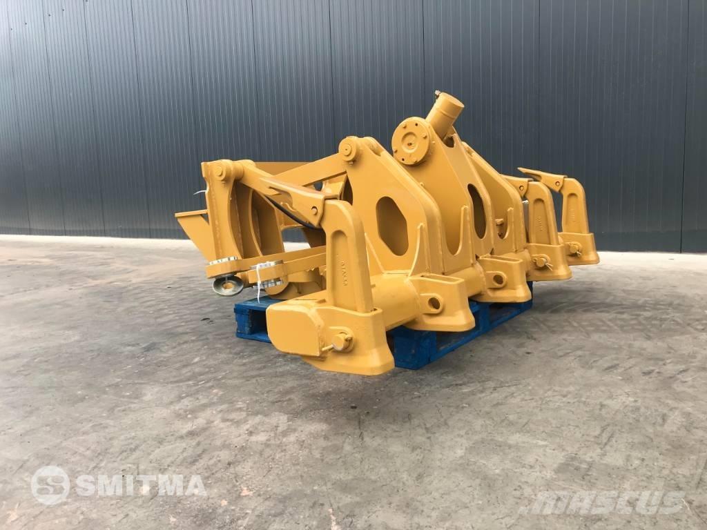 CAT 140M3 Навесные рыхлители