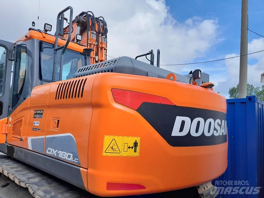 Doosan DX180LC-5 Гусеничные экскаваторы