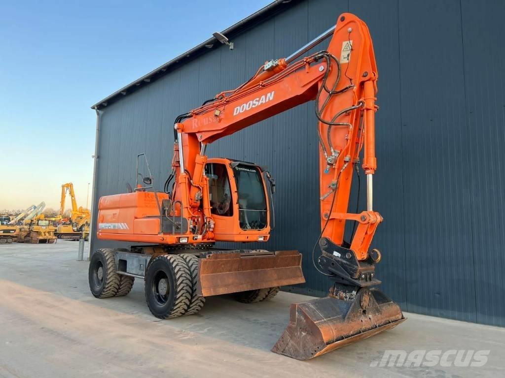 Doosan DX170W Колёсные экскаваторы