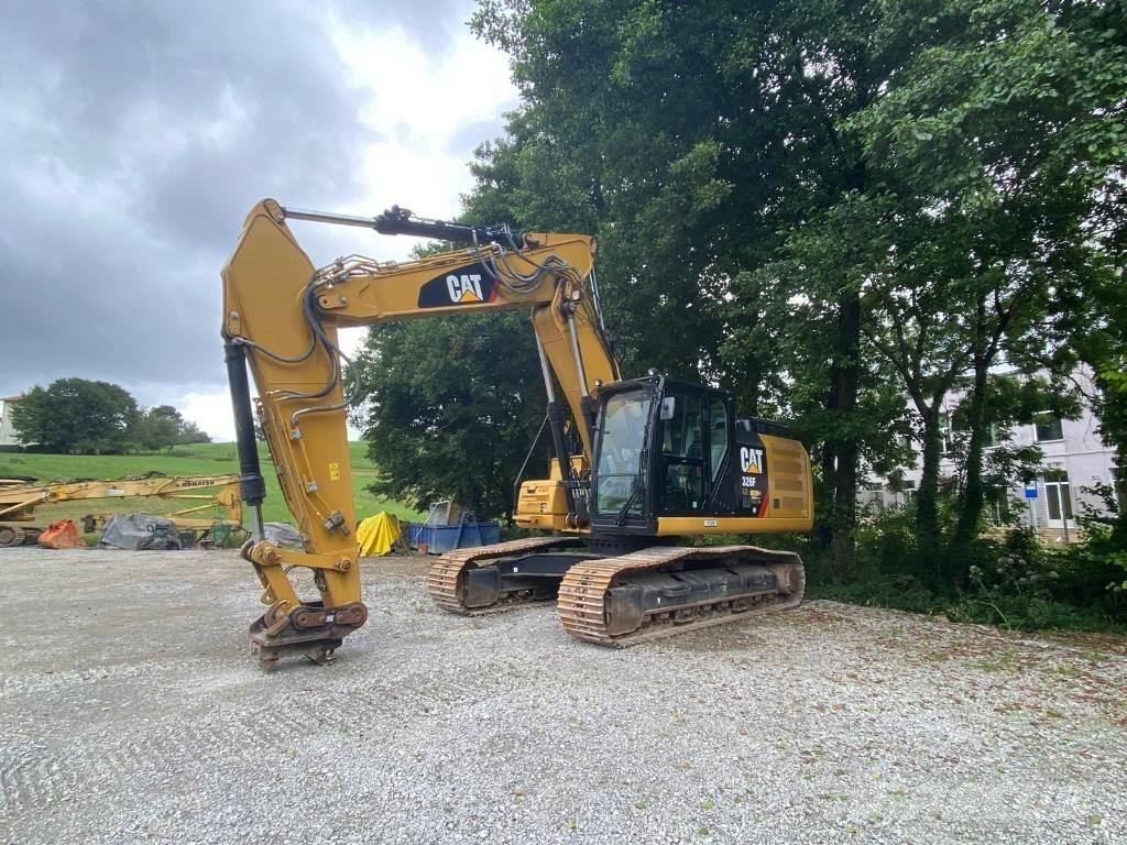 CAT 326 F Гусеничные экскаваторы