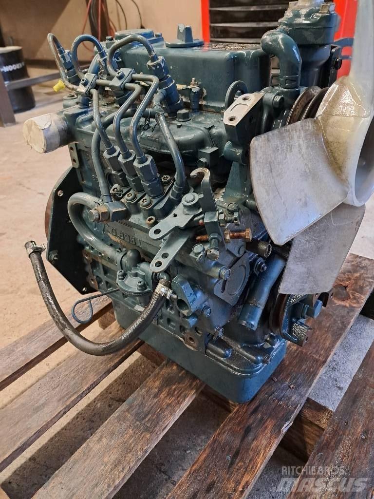 Kubota D-902 Двигатели