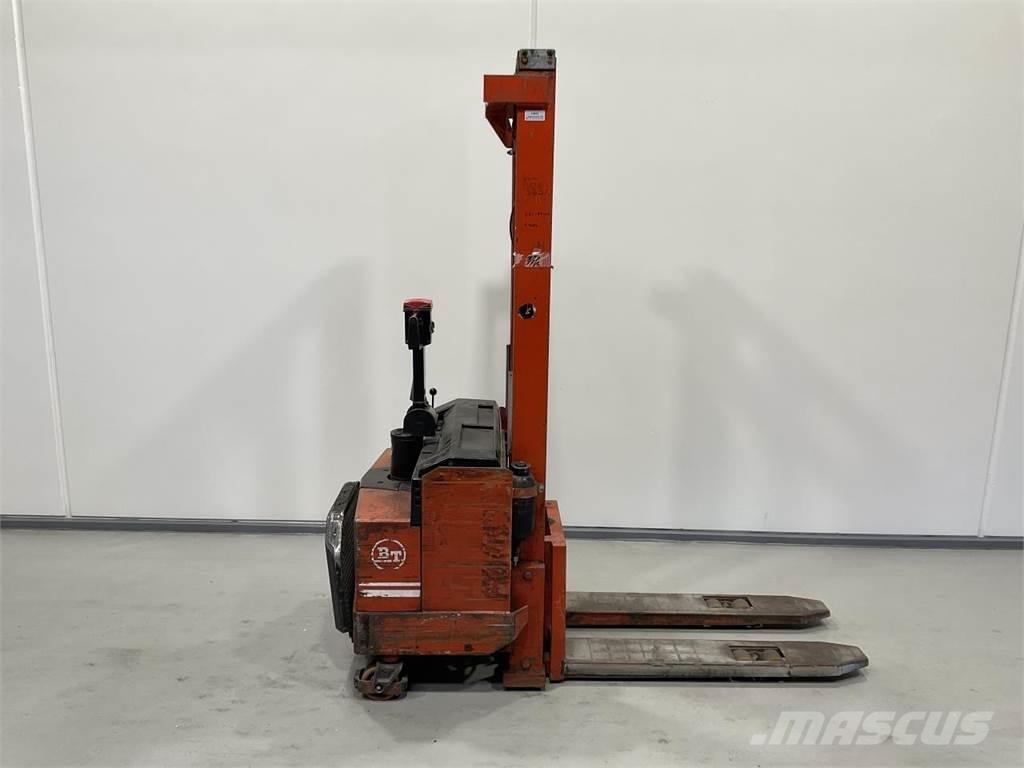 BT LSV 1250 E/10 Самоходные электроштабелёры