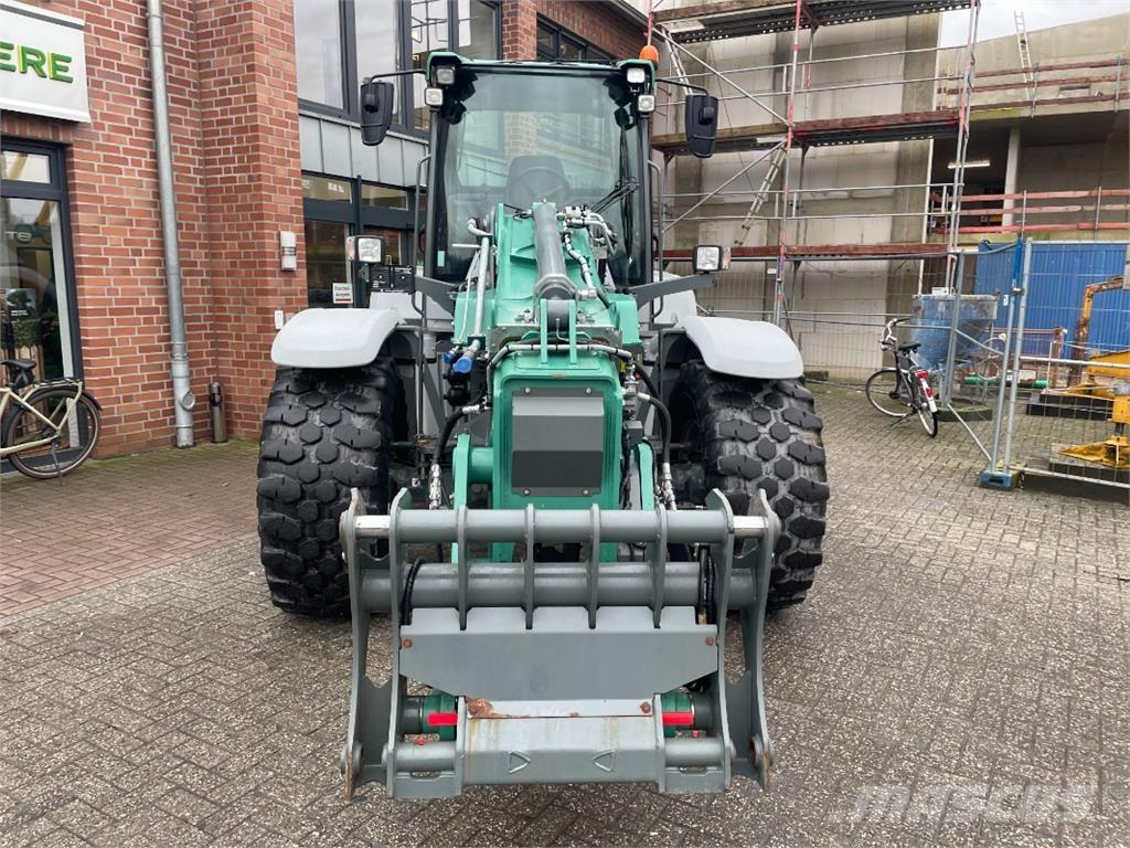 Kramer KL55.8T Фронтальные погрузчики