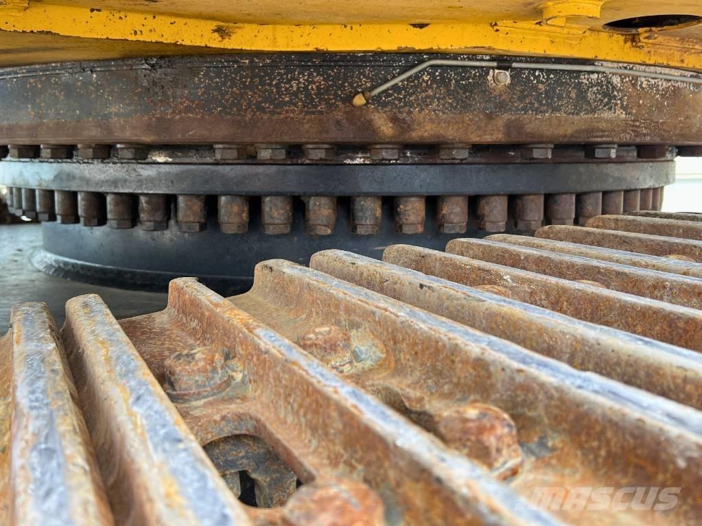 CAT 349 E    2012 Гусеничные экскаваторы