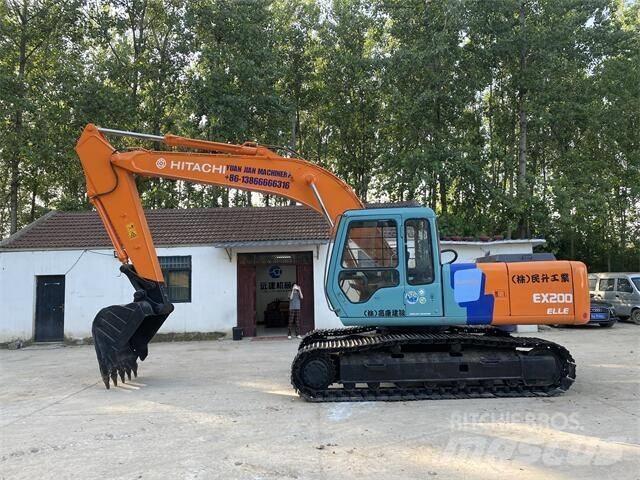Hitachi EX200 Гусеничные экскаваторы