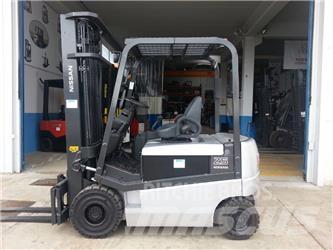 Nissan Q02L25CU Электропогрузчики