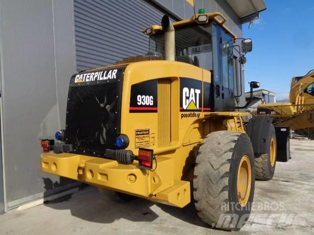 CAT 930 G Фронтальные погрузчики