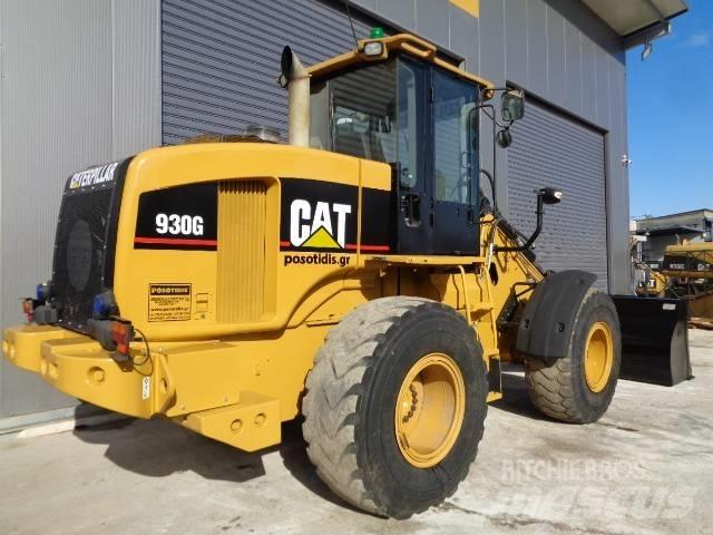 CAT 930 G Фронтальные погрузчики