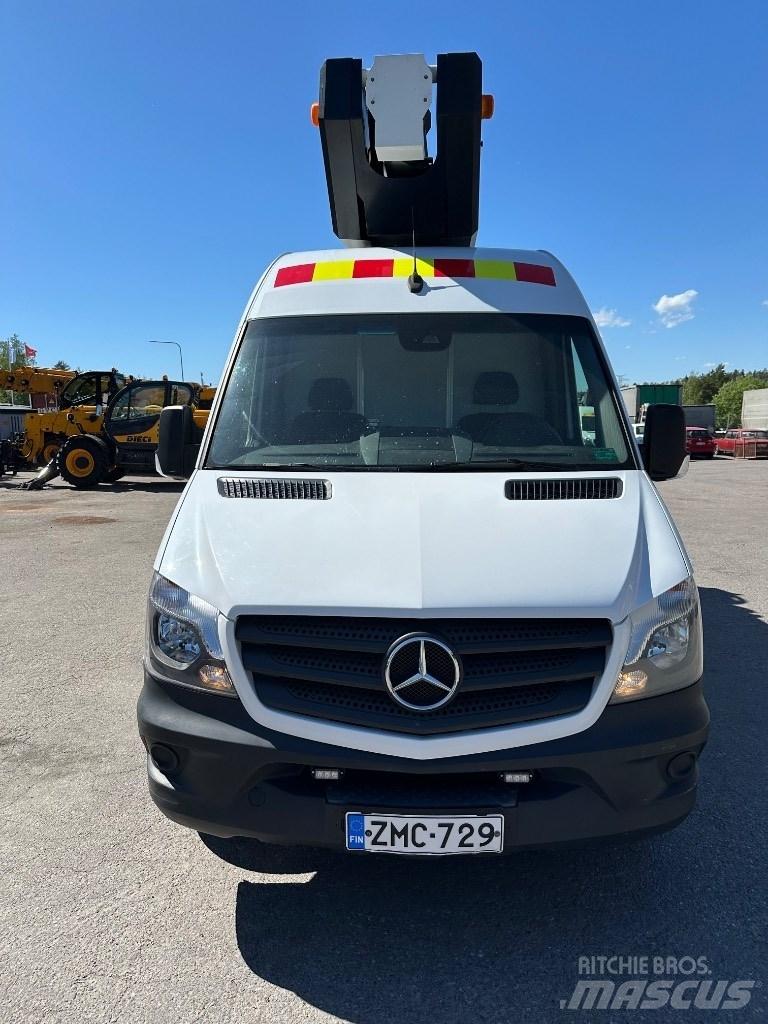 VERSALIFT VDT-170-F Автовышки