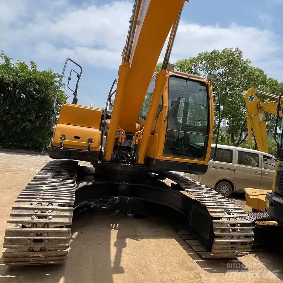 Hyundai R220-9s Гусеничные экскаваторы