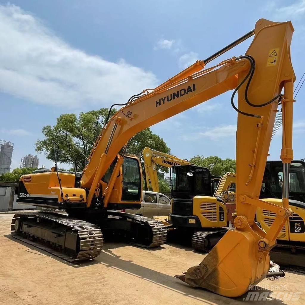 Hyundai R220-9s Гусеничные экскаваторы
