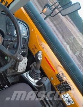 JCB 540-140 Телескопические погрузчики